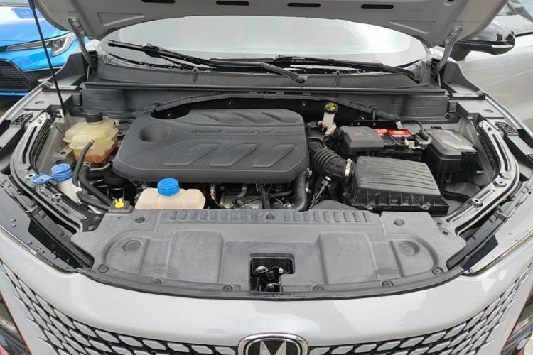 Used CHANGAN UNI-T 2020 1.5T Prestige Version Engine Bay