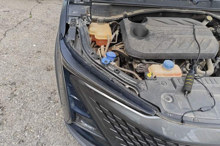 Used CHANGAN UNI-T 2020 1.5T Flagship Version Engine Bay Right
