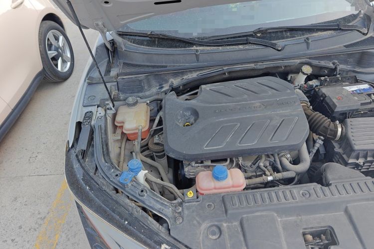 Used CHANGAN UNI-T 2020 1.5T Flagship Version Engine Bay Right