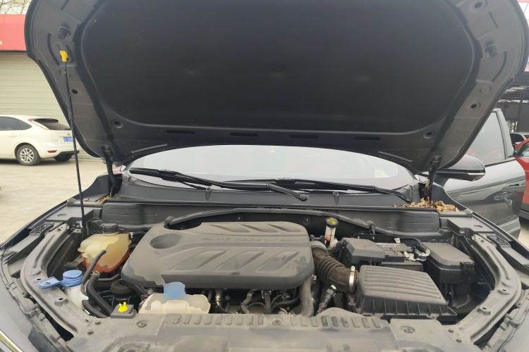 Used CHANGAN UNI-T 2020 1.5T Prestige Version Engine Bay
