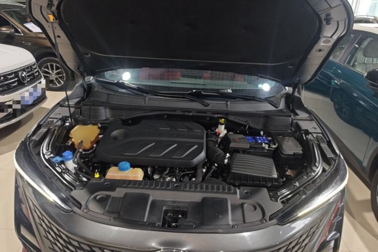Used CHANGAN UNI-T 2020 1.5T Prestige Version Engine Bay