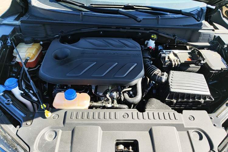 Used CHANGAN UNI-T 2020 1.5T Flagship Version Engine Bay