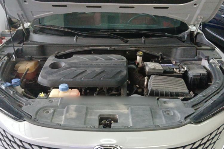 Used CHANGAN UNI-T 2020 1.5T Prestige Version Engine Bay