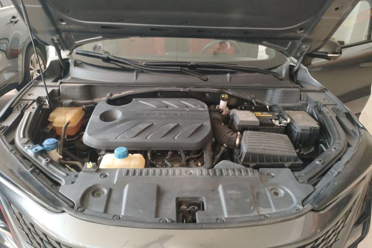 Used CHANGAN UNI-T 2020 1.5T Prestige Version Engine Bay
