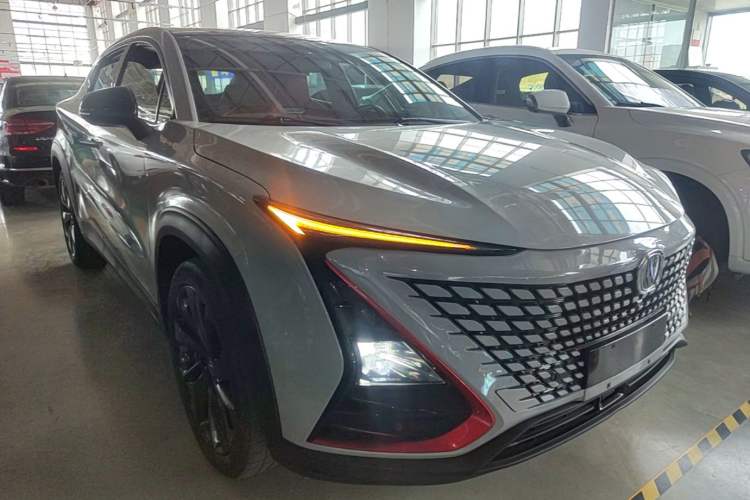 Used CHANGAN UNI-T 2020 1.5T Prestige Version Exterior 1