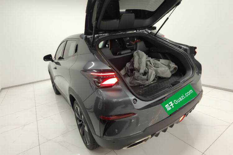 Used CHANGAN UNI-T 2020 1.5T Prestige Version Exterior 2