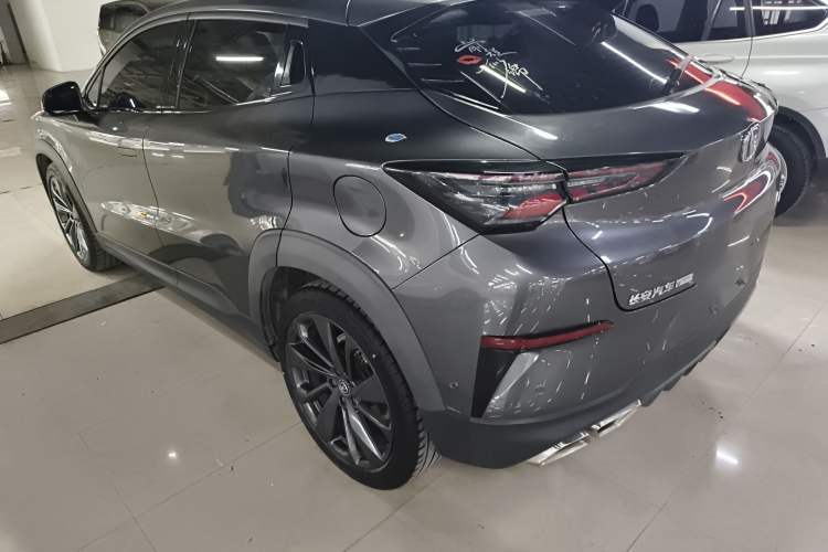 Used CHANGAN UNI-T 2020 1.5T Flagship Version Exterior 2