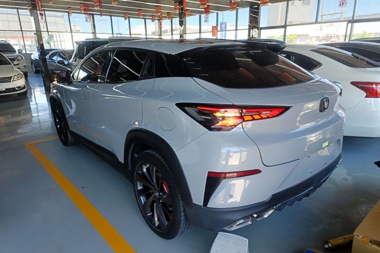 Used CHANGAN UNI-T 2020 1.5T Prestige Version Exterior 2