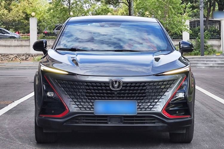 Used CHANGAN UNI-T 2020 1.5T Flagship Version Exterior 3