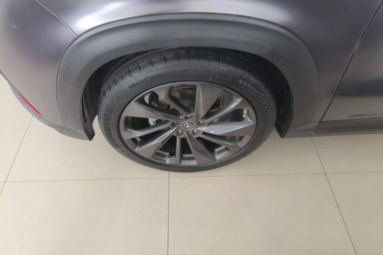 Used CHANGAN UNI-T 2020 1.5T Flagship Version Exterior 4