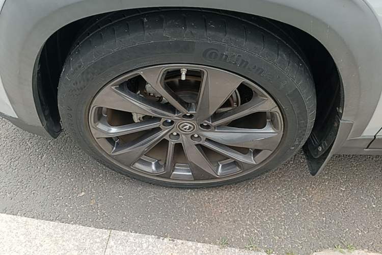 Used CHANGAN UNI-T 2020 1.5T Flagship Version Exterior 4
