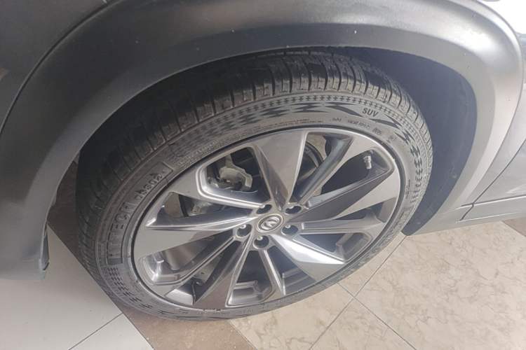 Used CHANGAN UNI-T 2020 1.5T Flagship Version Exterior 4