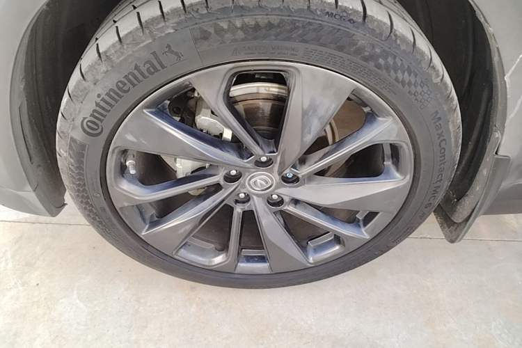 Used CHANGAN UNI-T 2020 1.5T Flagship Version Exterior 4