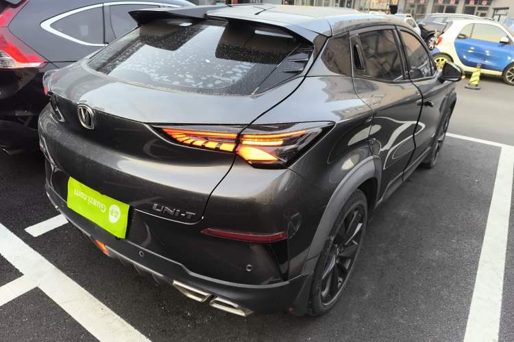 Used CHANGAN UNI-T 2020 1.5T Prestige Version Exterior 5