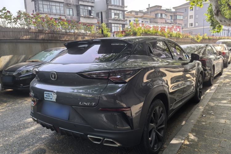 Used CHANGAN UNI-T 2020 1.5T Prestige Version Exterior 5