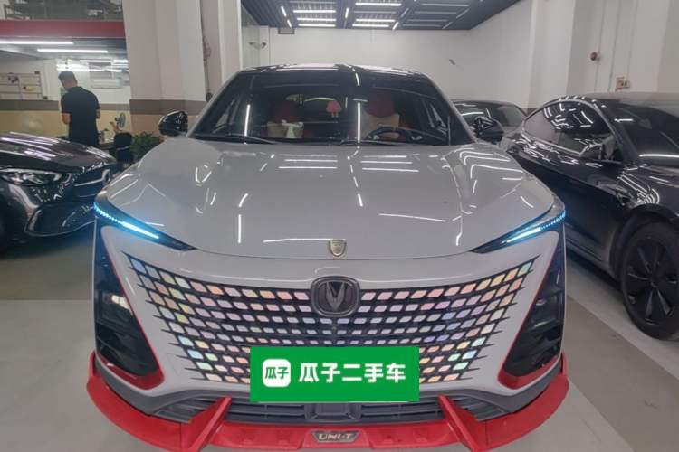 Used CHANGAN UNI-T 2020 1.5T Prestige Version Front
