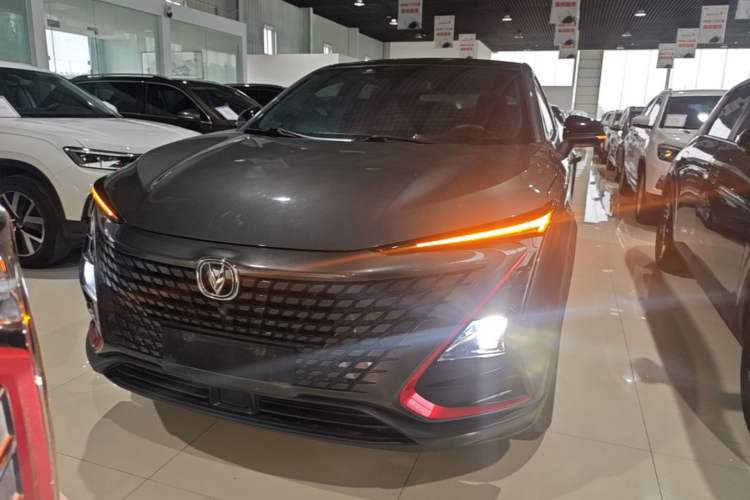 Used CHANGAN UNI-T 2020 1.5T Prestige Version Front