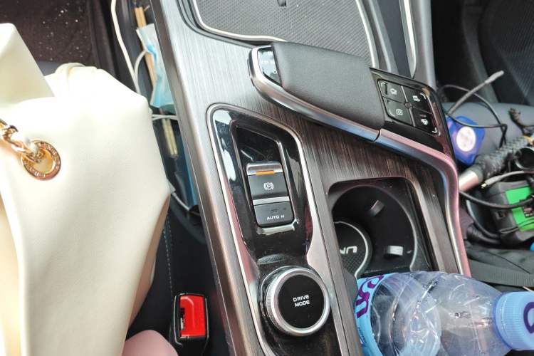 Used CHANGAN UNI-T 2020 1.5T Flagship Version Gear Lever
