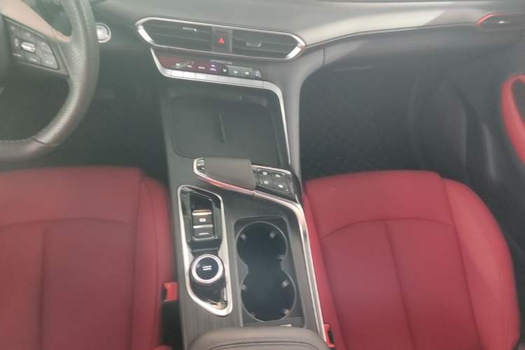 Used CHANGAN UNI-T 2020 1.5T Flagship Version Gear Lever