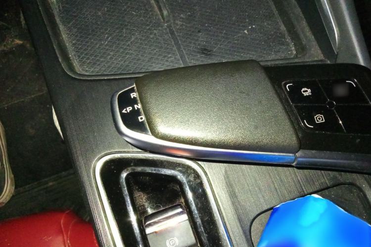 Used CHANGAN UNI-T 2020 1.5T Prestige Version Gear Lever