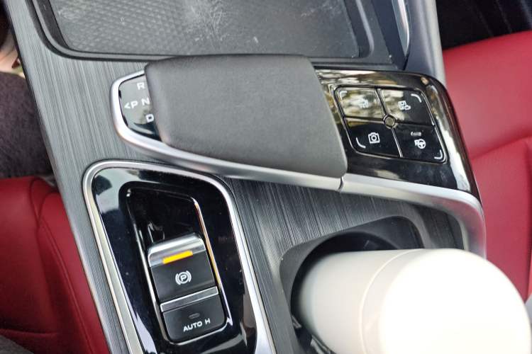 Used CHANGAN UNI-T 2020 1.5T Flagship Version Gear Lever