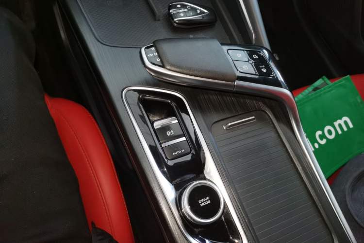 Used CHANGAN UNI-T 2020 1.5T Flagship Version Gear Lever