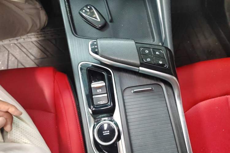 Used CHANGAN UNI-T 2020 1.5T Flagship Version Gear Lever