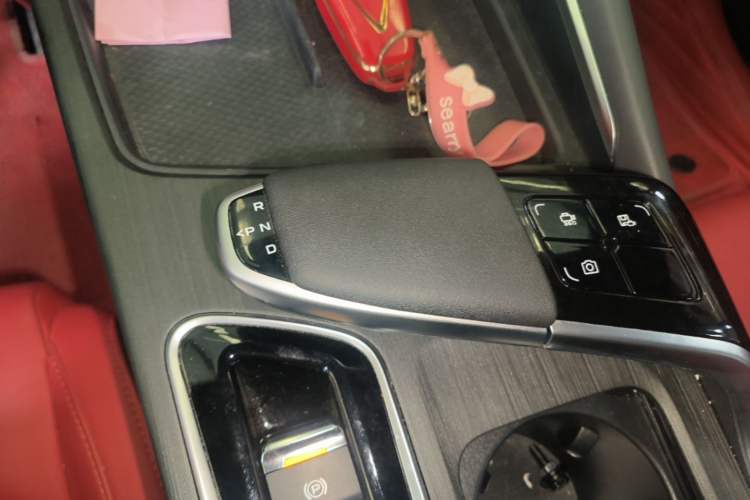 Used CHANGAN UNI-T 2020 1.5T Prestige Version Gear Lever