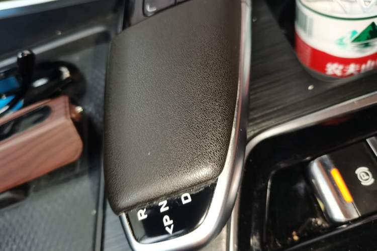 Used CHANGAN UNI-T 2020 1.5T Flagship Version Gear Lever