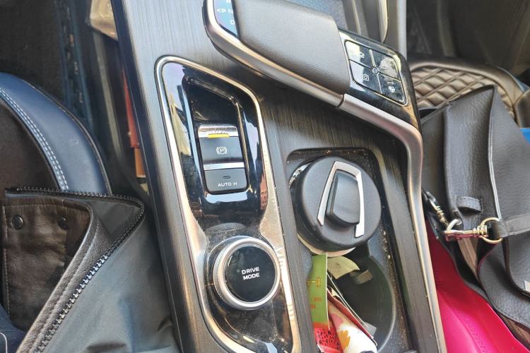 Used CHANGAN UNI-T 2020 1.5T Flagship Version Gear Lever
