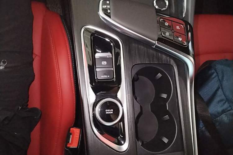 Used CHANGAN UNI-T 2020 1.5T Flagship Version Gear Lever