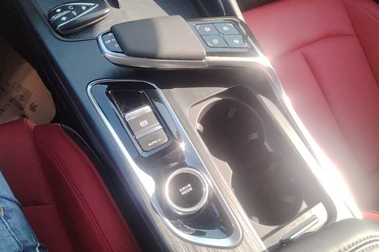 Used CHANGAN UNI-T 2020 1.5T Flagship Version Gear Lever
