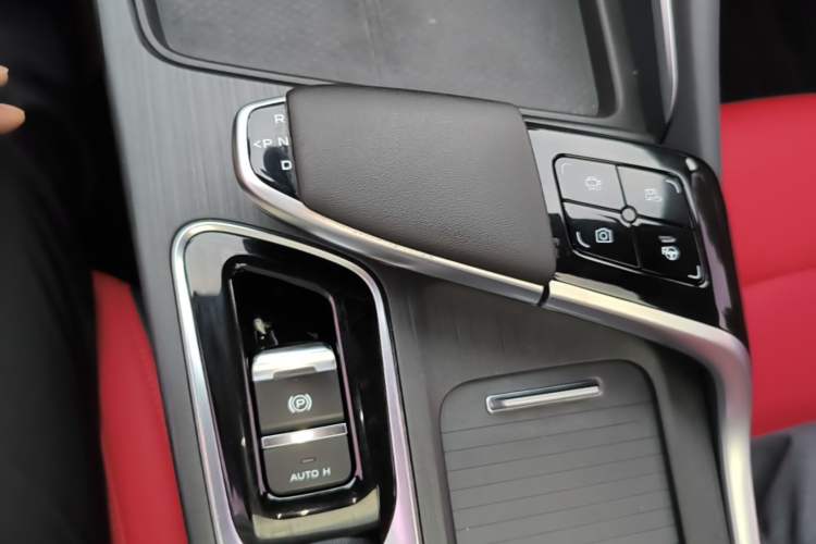 Used CHANGAN UNI-T 2020 1.5T Flagship Version Gear Lever