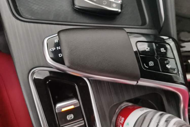 Used CHANGAN UNI-T 2020 1.5T Flagship Version Gear Lever