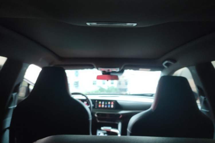 Used CHANGAN UNI-T 2020 1.5T Prestige Version Headliner