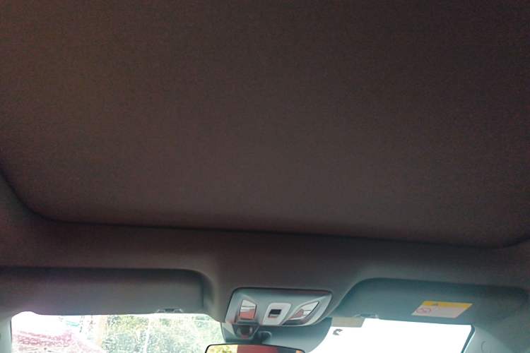Used CHANGAN UNI-T 2020 1.5T Prestige Version Headliner