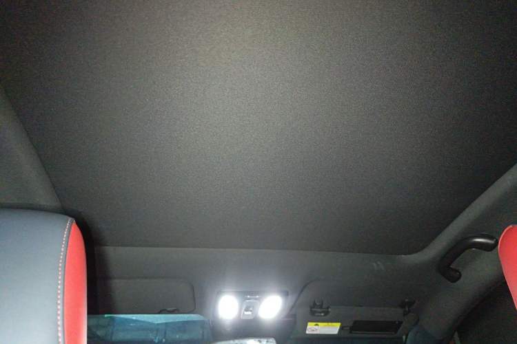 Used CHANGAN UNI-T 2020 1.5T Flagship Version Headliner