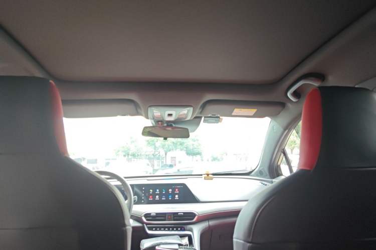 Used CHANGAN UNI-T 2020 1.5T Prestige Version Headliner