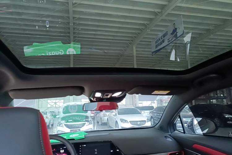 Used CHANGAN UNI-T 2020 1.5T Prestige Version Headliner