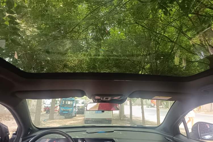 Used CHANGAN UNI-T 2020 1.5T Prestige Version Headliner
