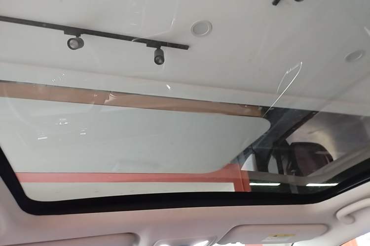 Used CHANGAN UNI-T 2020 1.5T Prestige Version Headliner