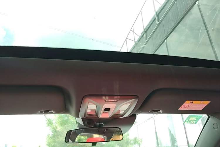 Used CHANGAN UNI-T 2020 1.5T Flagship Version Headliner