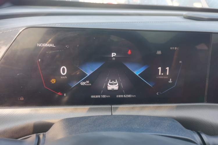 Used CHANGAN UNI-T 2020 1.5T Prestige Version Instrument Cluster