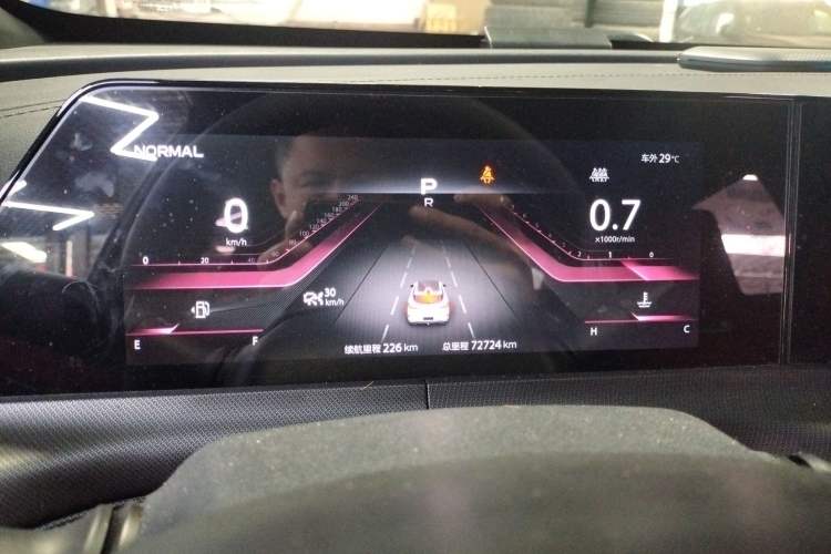Used CHANGAN UNI-T 2020 1.5T Prestige Version Instrument Cluster