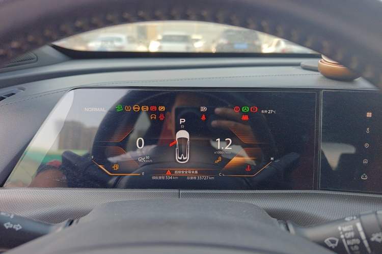 Used CHANGAN UNI-T 2020 1.5T Flagship Version Instrument Cluster
