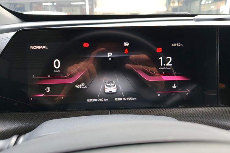 Used CHANGAN UNI-T 2020 1.5T Flagship Version Instrument Cluster