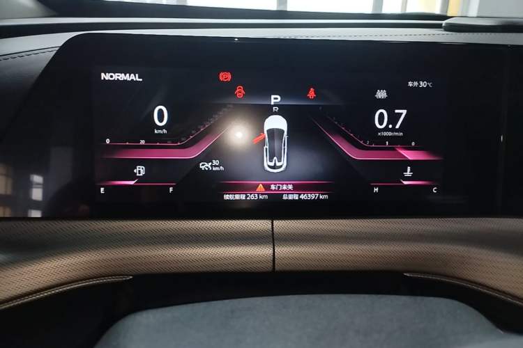Used CHANGAN UNI-T 2020 1.5T Prestige Version Instrument Cluster