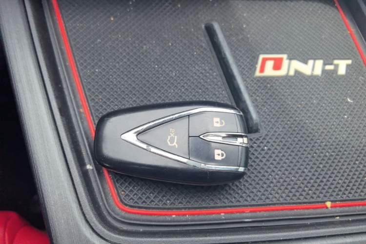 Used CHANGAN UNI-T 2020 1.5T Prestige Version Interior 1