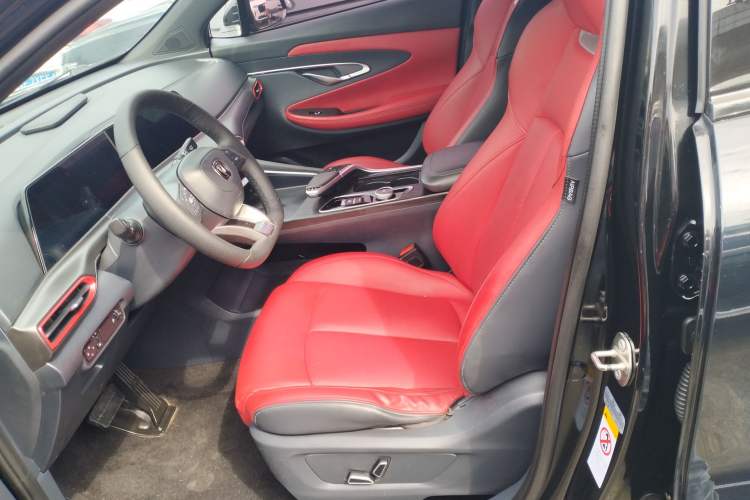 Used CHANGAN UNI-T 2020 1.5T Prestige Version Interior 1