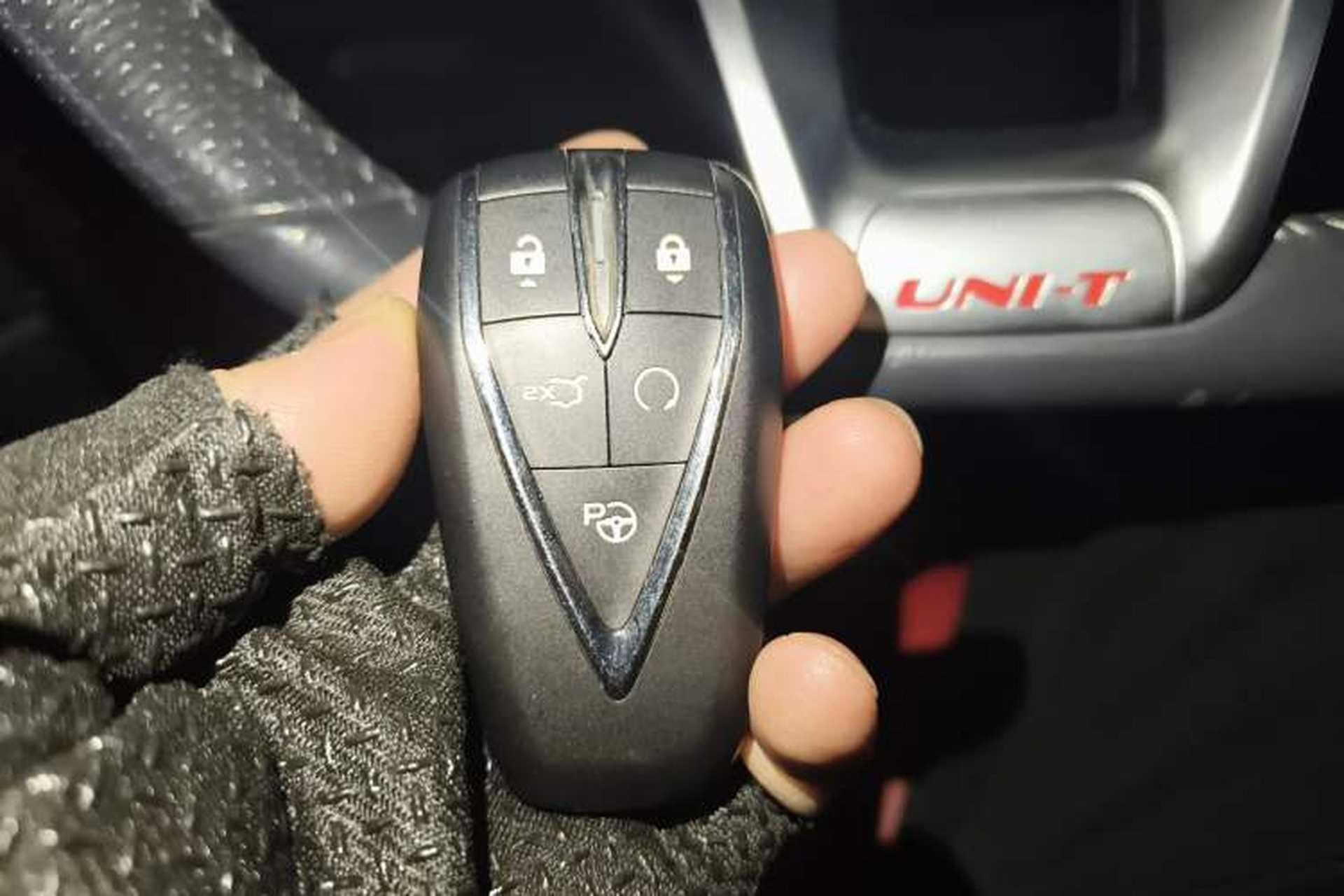 Used CHANGAN UNI-T 2020 1.5T Flagship Version Interior 1